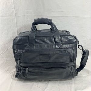 Vintage TUMI black nappa leather multi pocket travel bag carryall weekender